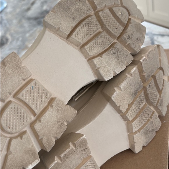 Steve Madden Cream Patent Loafers with Silver Bit - Picture 11 of 11